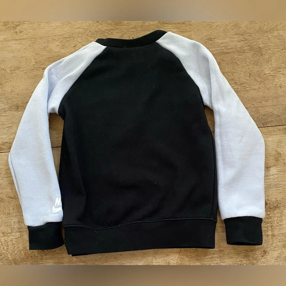 Nike Boy’s‎ Sz 4T Black/White Logo Fleece Jogging Set